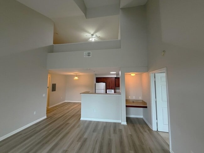 Photo - 2801 Chancellorsville Dr Apartment