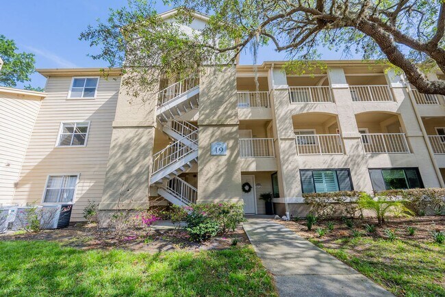 Foto del edificio - Ponte Vedra Beach 2nd Floor Condo Serene Water Views Private Beach Access and (1) Car Garage