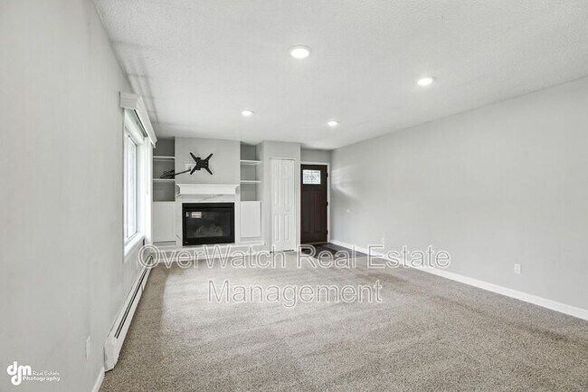 Building Photo - 8611 Augusta Cir