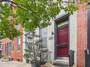 Building Photo - 262 North St