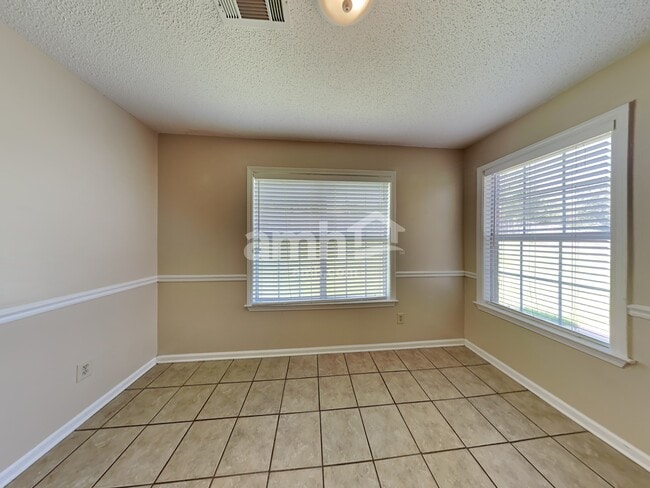 Building Photo - 8315 Dunnan Cv