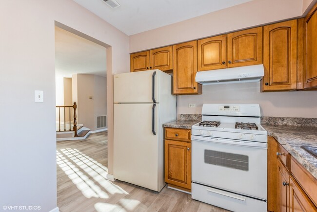 Building Photo - 1736 Harrow Ct