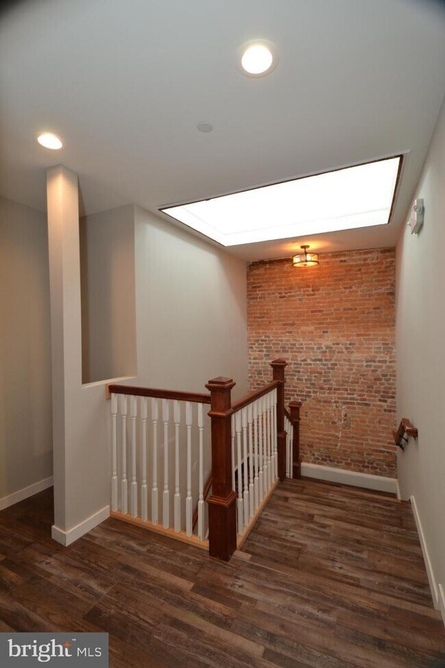 235 W Main St Unit B, Salisbury, MD 21801 Apartments in Salisbury, MD