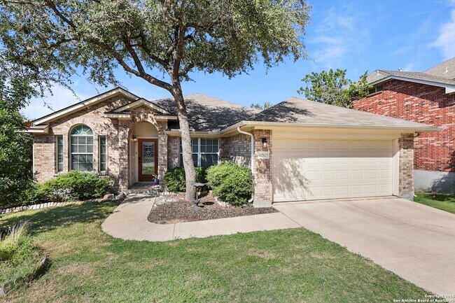 Foto del edificio - 10903 Wilson Oaks Dr
