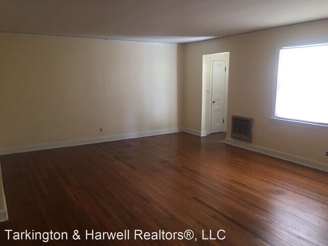 Building Photo - 2 br, 1 bath House - 4115 Outer Dr.