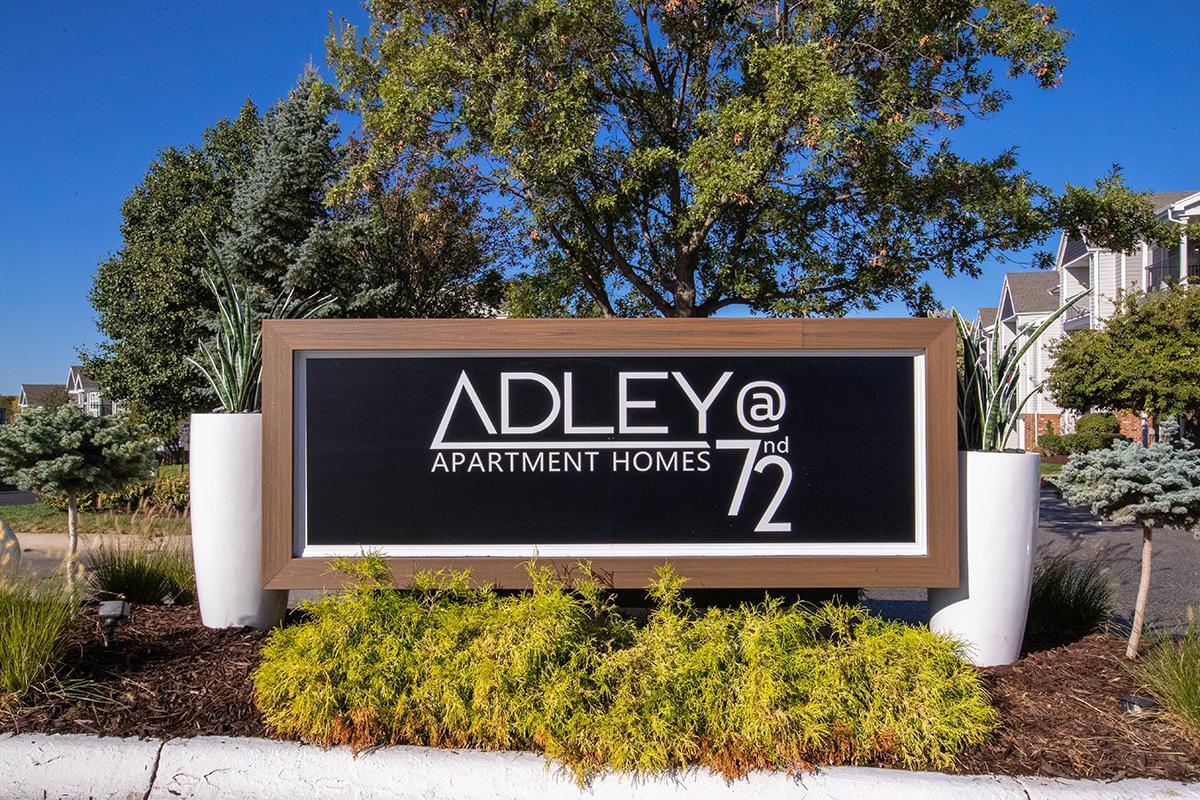 Adley 72nd Apartments at 1214 Applewood Dr Papillion, NE