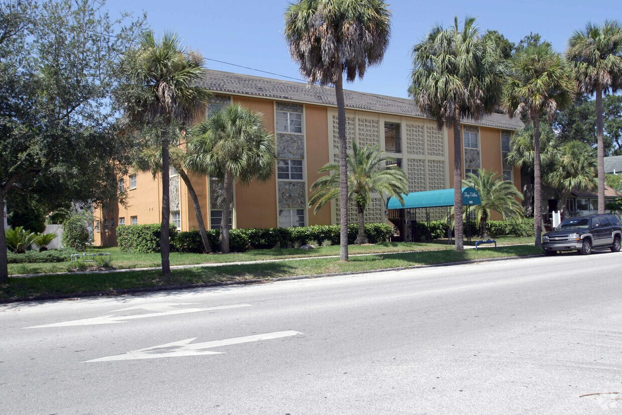 Bay Villa Apartments Saint Petersburg, FL