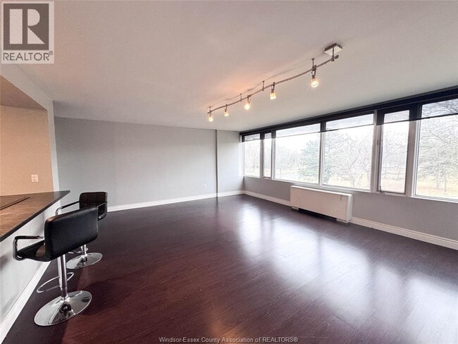 Building Photo - 2144 Pelissier St