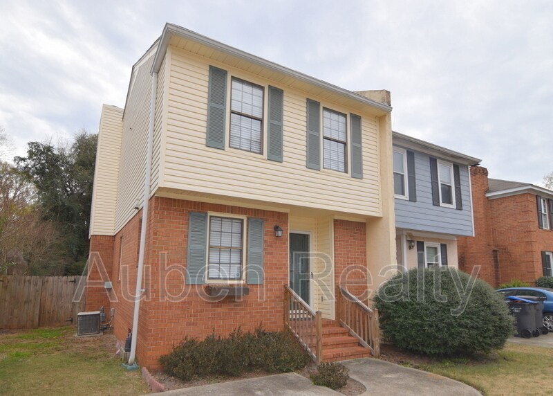 Primary Photo - 2448 Riverlook Dr