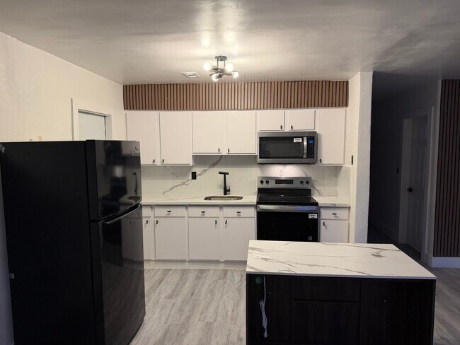 Building Photo - 2126 NW 47th Ter