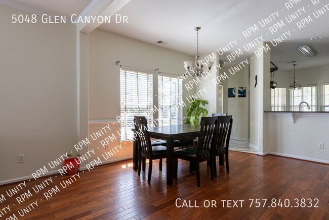 Foto del edificio - 5048 Glen Canyon Dr