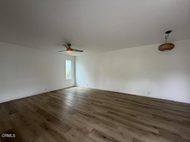 Foto del edificio - 2547 E Harbor Blvd