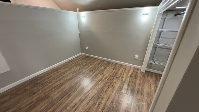 Foto del edificio - 345 Summer St