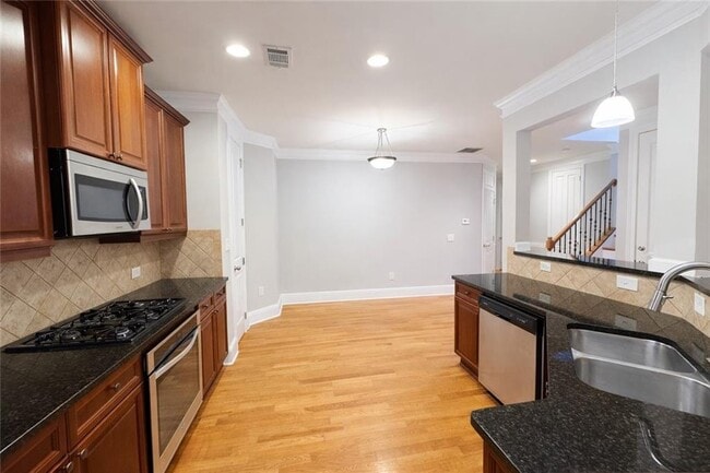 Building Photo - 5219 Merrimont Dr