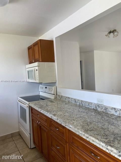 Foto del edificio - 3 br, 2 bath House - 2746 Johnson St