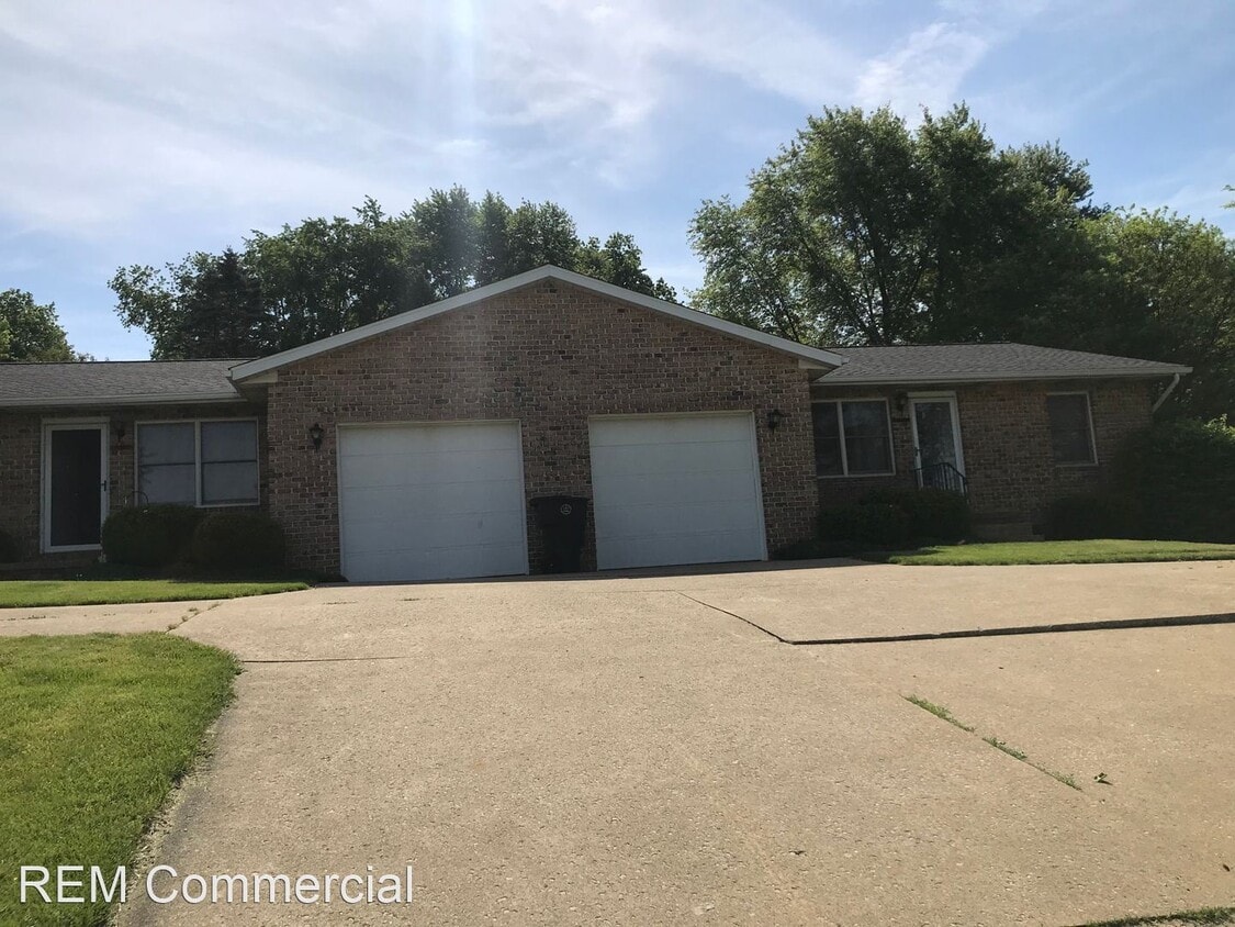 Primary Photo - 2 br, 1 bath House - 485 S Kaser Drive