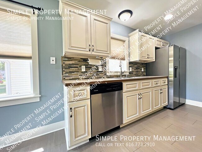 Foto del edificio - 367 Glenhaven Ave NW