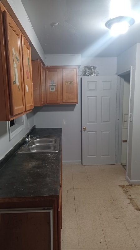 Foto del edificio - 1709 Shamrock Ln
