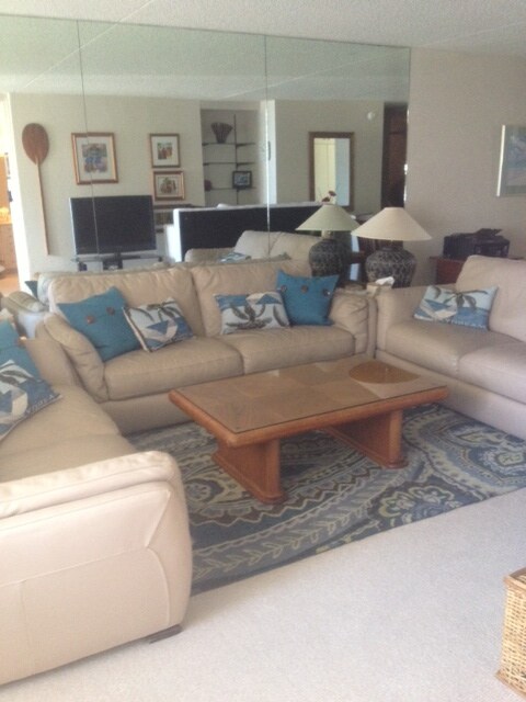 COMFORTABLE LIVING ROM - 469 Ena Rd
