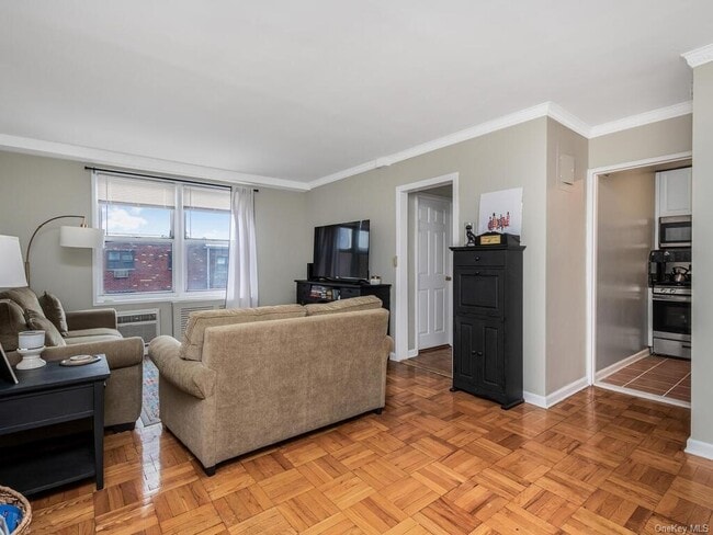 Building Photo - 3636 Fieldston Rd