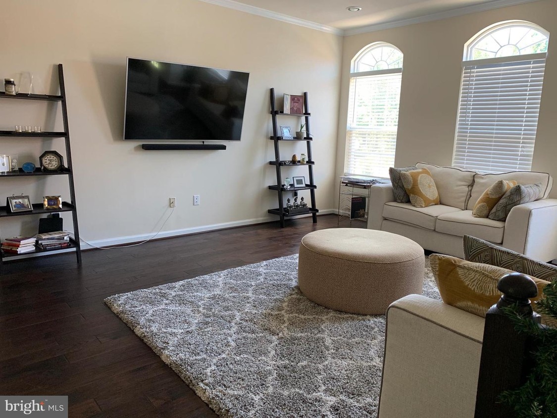 Foto principal - 2778 Coppersmith Pl