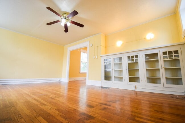 Photo - CLE-4637 Apartment