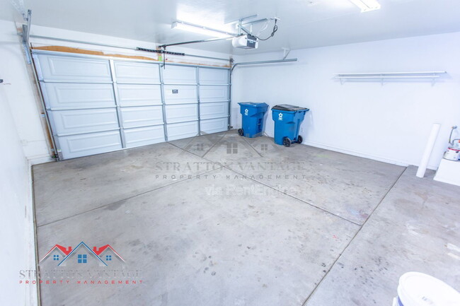 Building Photo - 2701 W Jasper Ave