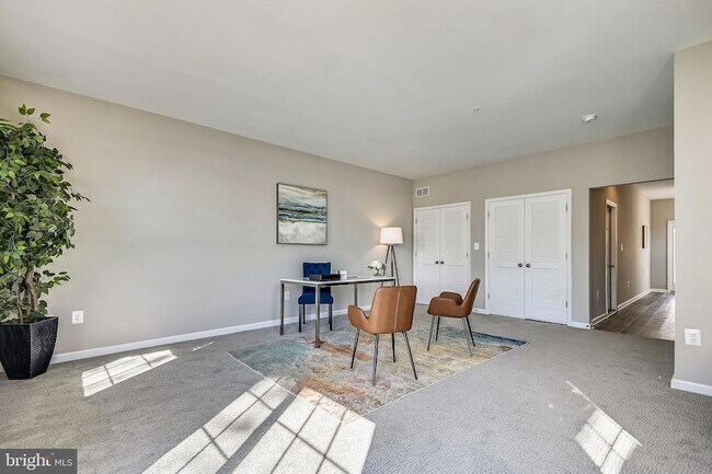 Foto del edificio - 935 Dorchester Cove Rd