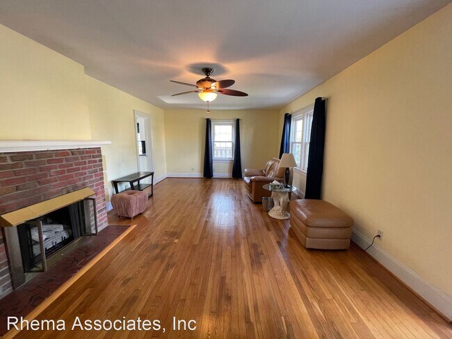 Building Photo - 3 br, 2 bath House - 2416 Baltic Ave