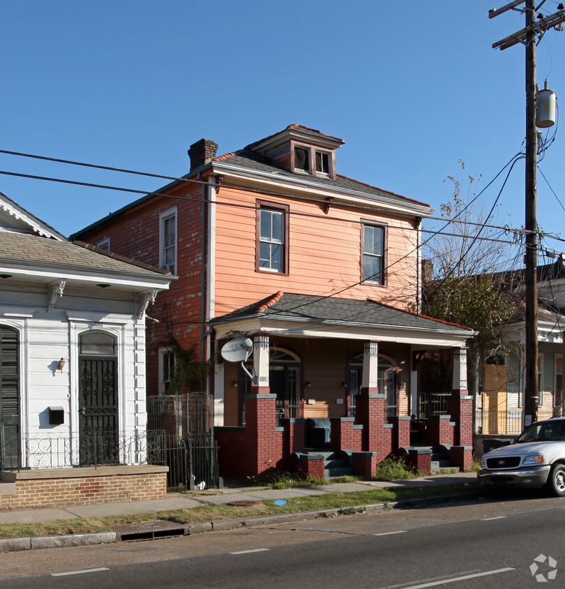 Building Photo - 3005-3007 St Claude Ave