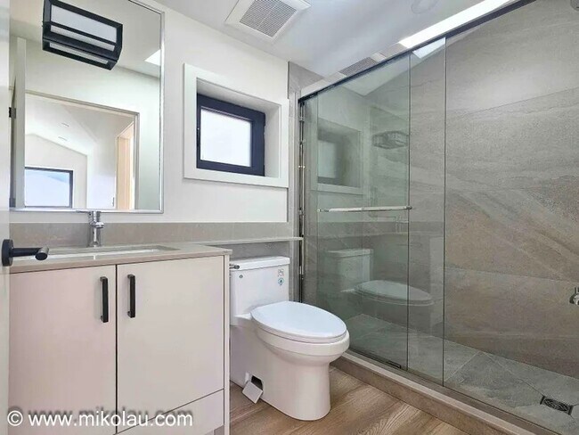 Photo du bâtiment - 3126 W 32nd Ave