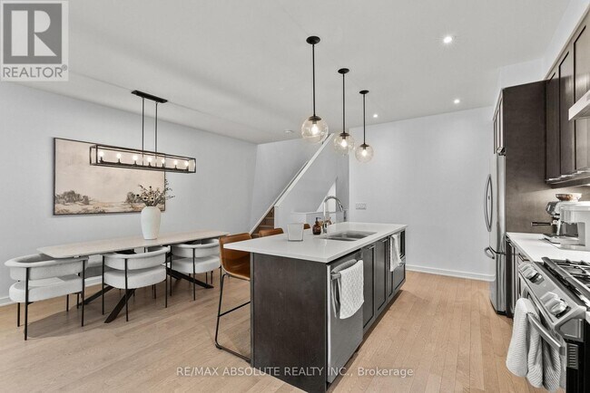 Building Photo - 867 Chipping Cir