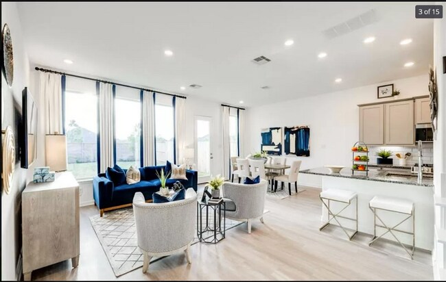 Foto del edificio - 4135 Balboa Dr