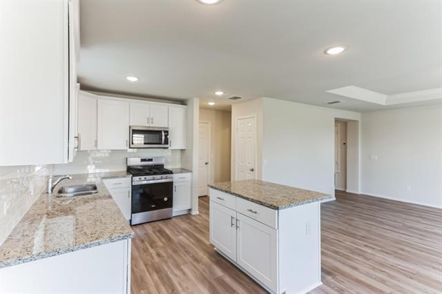 Foto del edificio - 16009 Wanderer Ln