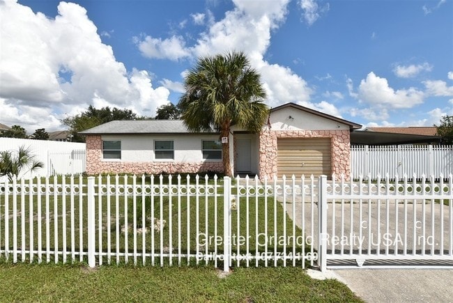 Building Photo - 5301 Moonglow Blvd