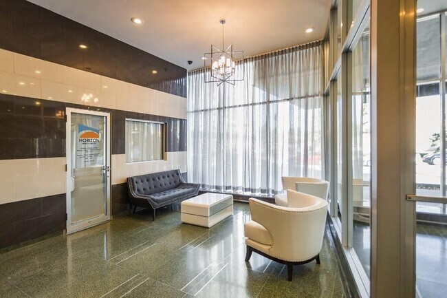 Foto del edificio - 5650 N Sheridan Rd