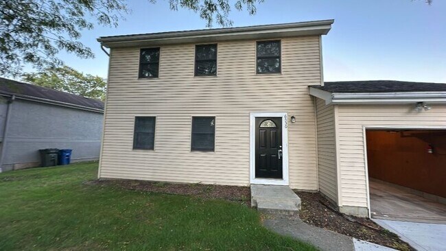 Building Photo - 6530 Centennial Dr