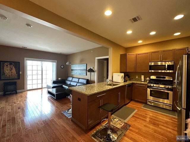 Foto del edificio - 3405 Windsor Park Ct