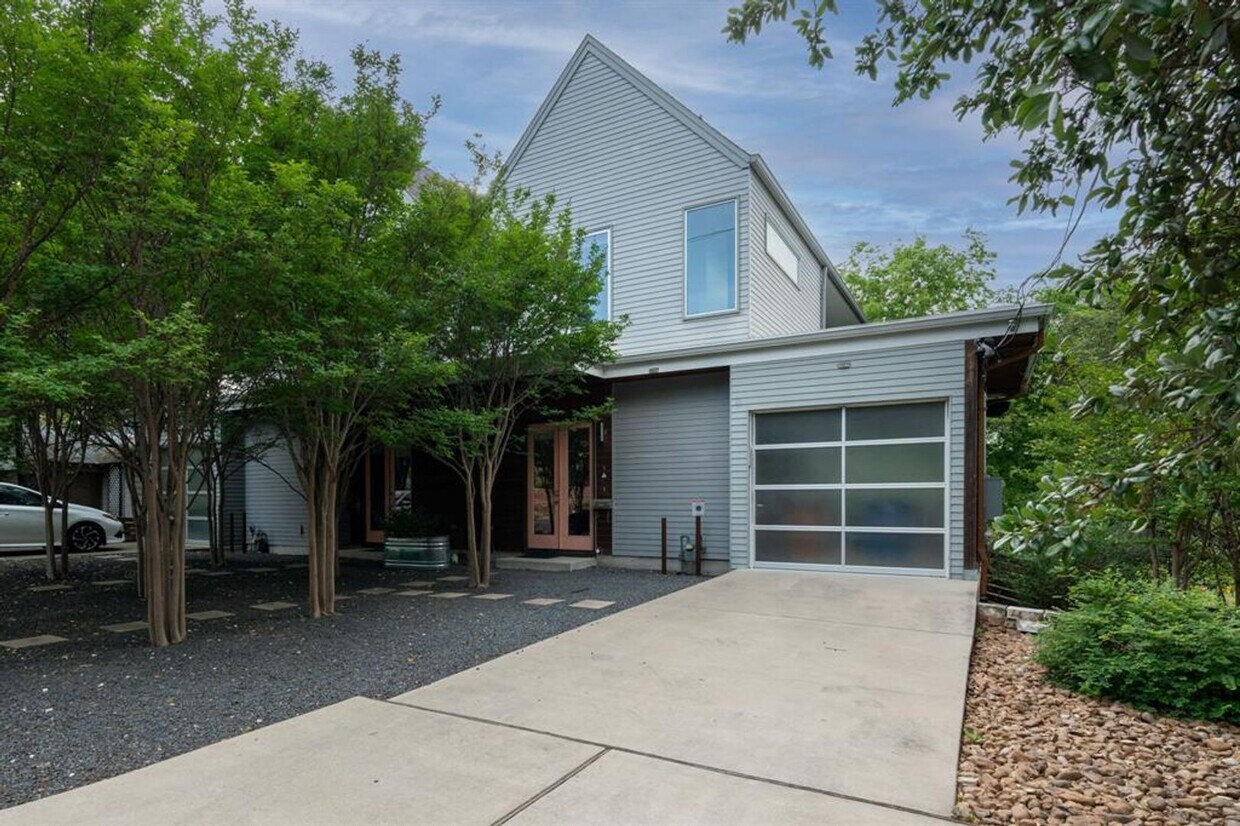 Foto principal - 1302 S 5th St
