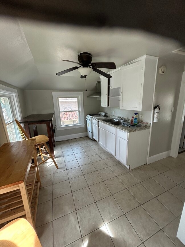 Foto del edificio - 3404 Austin St