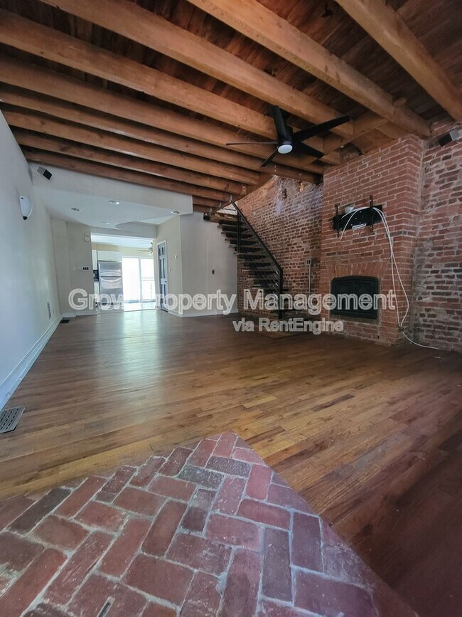 Foto del edificio - 1019 S 10th St