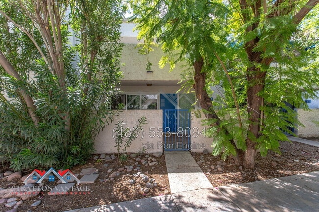 Building Photo - 1143 E Sandpiper Dr