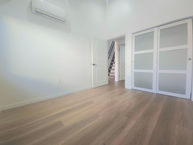 Photo - Algonquin Lane Apartment