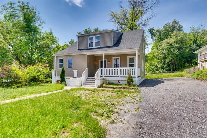 Primary Photo - 6605 Windsor Mill, Gwynn Oak, MD, 21207