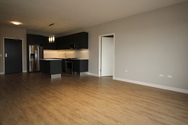 Building Photo - 229 Park Ave