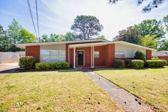 Building Photo - 316 Ferry Way