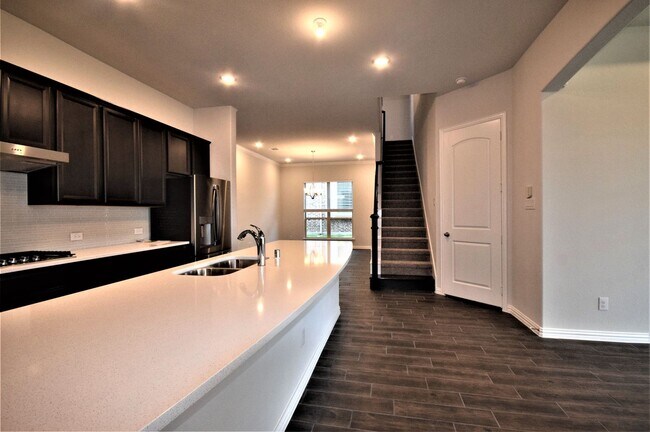 Foto del edificio - LOVELY FRISCO HOME IN GREAT NEIGHBORHOOD