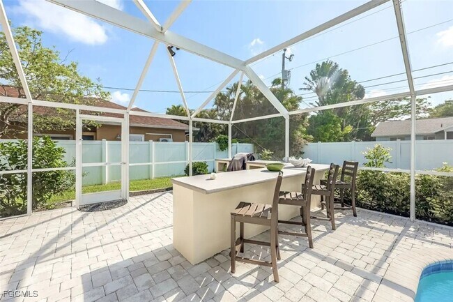 Foto del edificio - 3310 SW 1st Ave