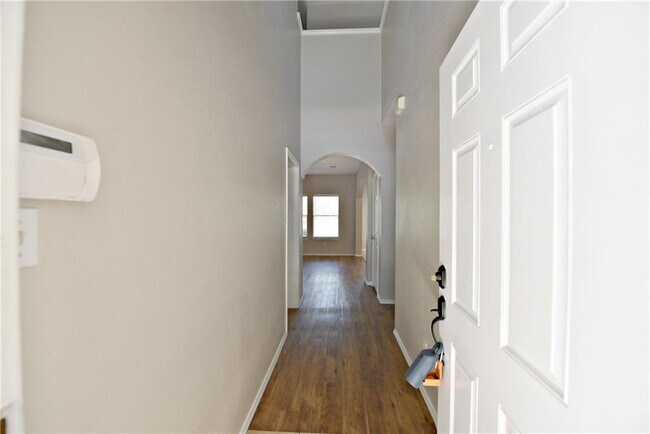 Building Photo - 9207 Brandts Wood St