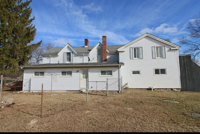 Building Photo - 8960 Stony Creek Rd